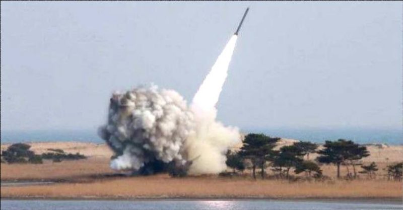 कम्युनिष्ट मुलुक उत्तर कोरियाले जलक्षेत्रमा खतर मिसाइल प्रहार ग-यो