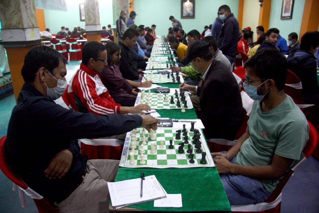 बुद्धिचाल प्रतियोगी पुरस्कृत