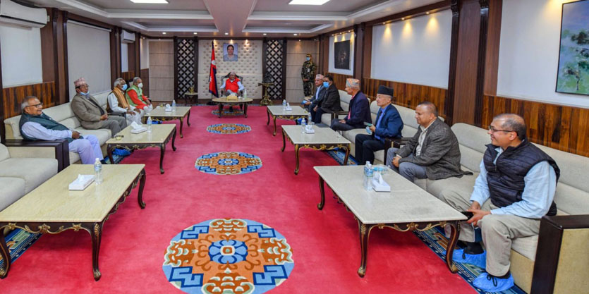 जसपाका केही नेतालाई मन्त्री बनाउने प्रधानमन्त्री ओलीको संकेत