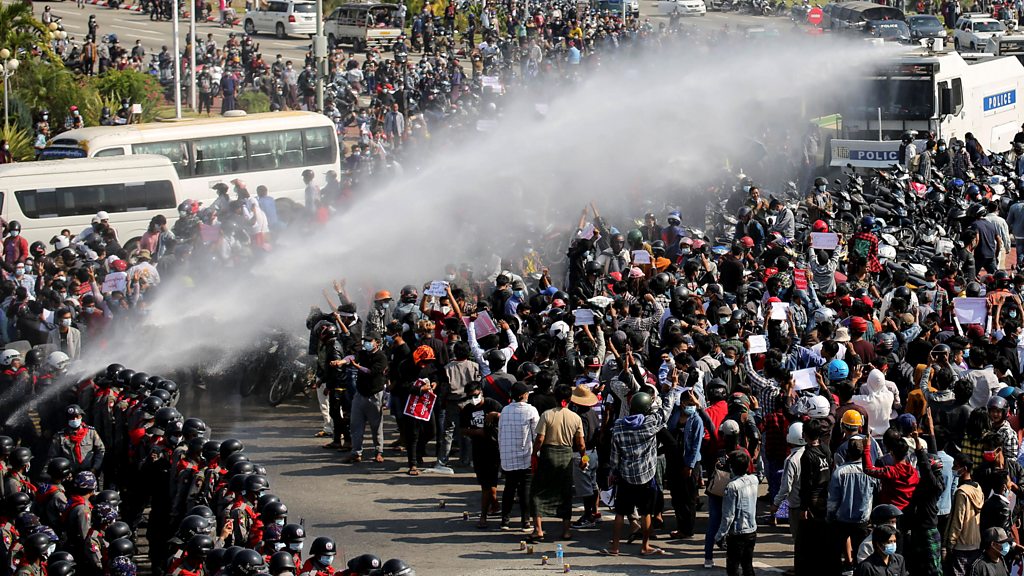 म्यानमारमा ८ सय ६० जनाको हत्या, ५ हजार हिरासतमा