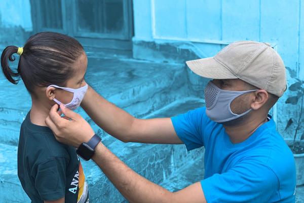 भारतमा कोरोनाको तेस्रो लहरले बालबच्चा प्रभावित हुने