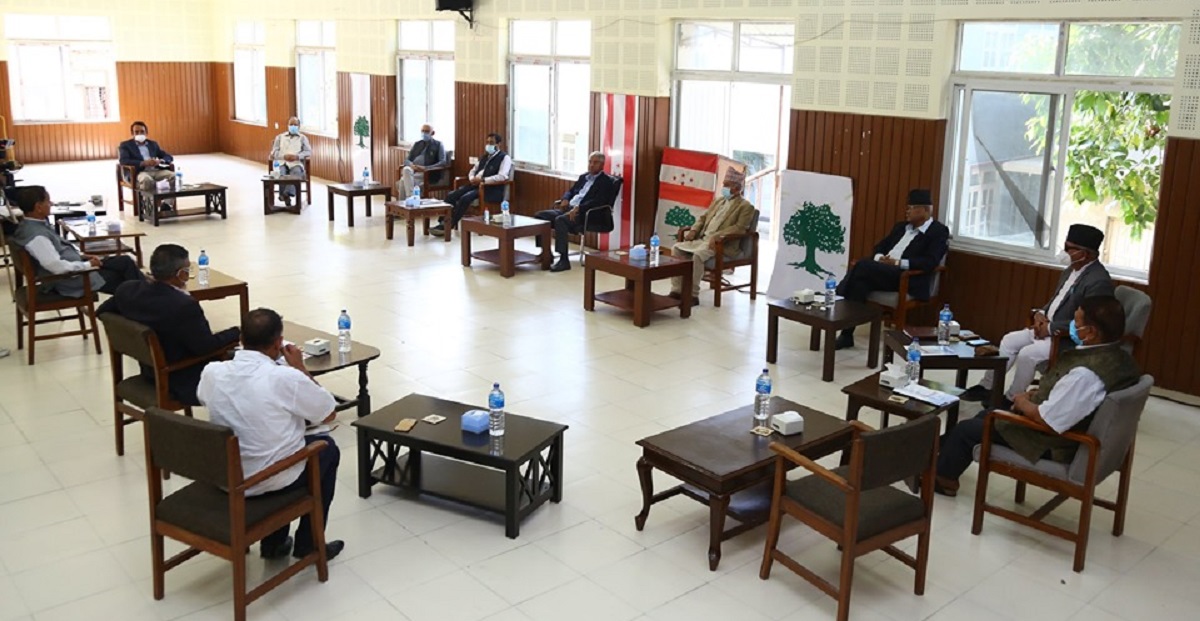 देउवा र पौडेल १४औं महाधिवेश सार्न सहमत, तर फरक–फरक कार्यतालिका