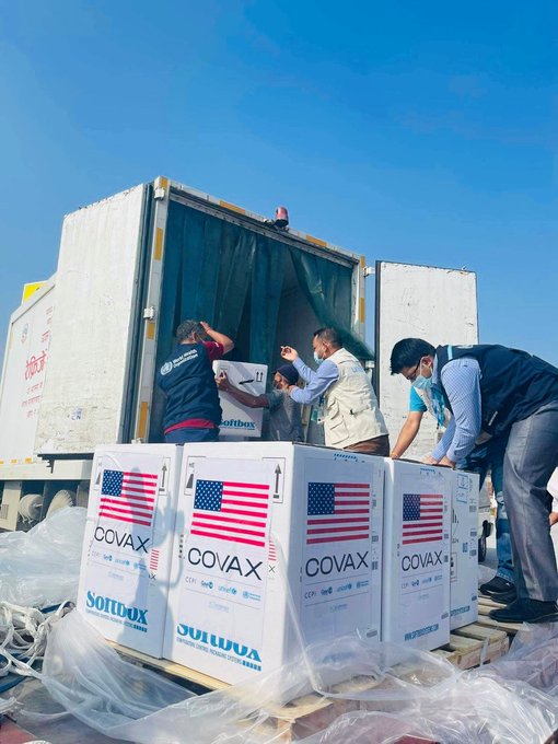 अमेरिकाले अनुदान दिएको कोभिडबिरुद्धको फाइजर खोप नेपाल आइपुग्यो