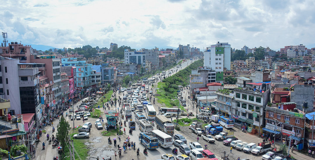 सरकारले बढायो सार्वजनिक सवारीको भाडा