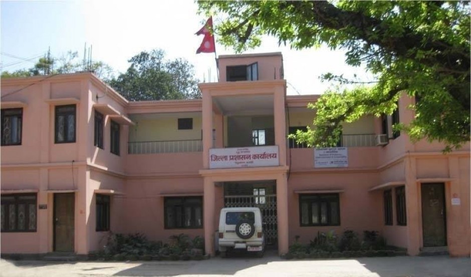 वैदेशिक राेजगारीमा जानेकाे संख्या घट्याे, काेभिड घटेसँगै राहदानी बनाउने बढे