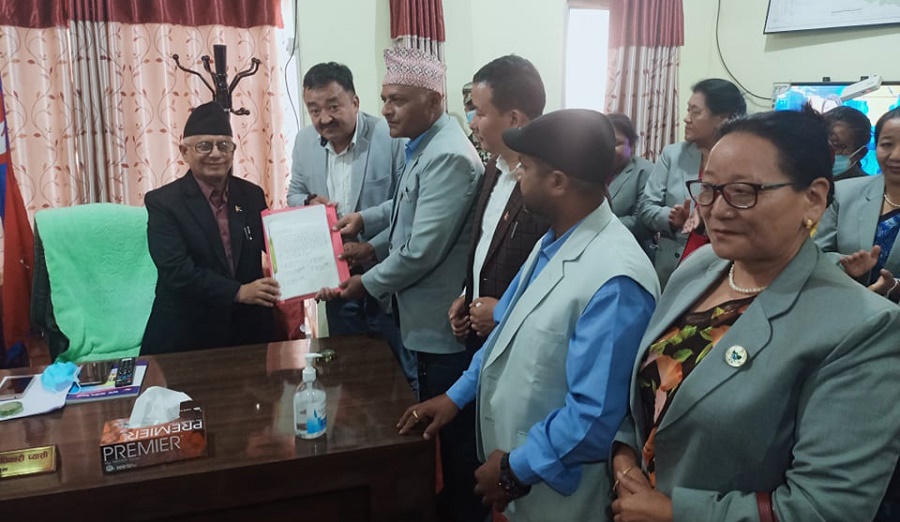 प्रदेश १ को मुख्यमन्त्रीमा राजेन्द्र राईको दाबी