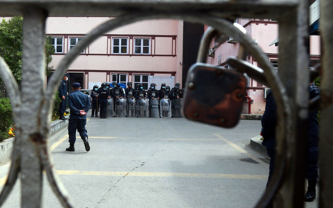 जबरा आउन सक्ने भन्दै सर्वोच्च परिसरमा सुरक्षा व्यवस्था कडा