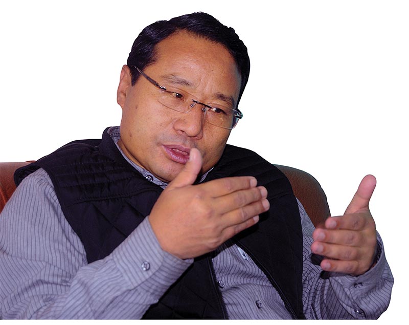 वर्षमान पुन नै मन्त्रिपरिषद्‌मा नअट्ने