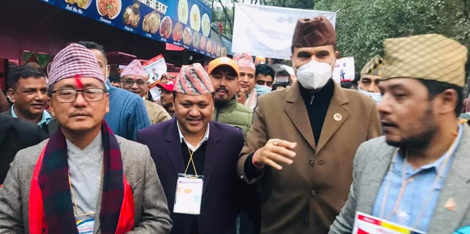 राप्रपाकाे नयाँ नेतृत्वका लागि आज चुनाव