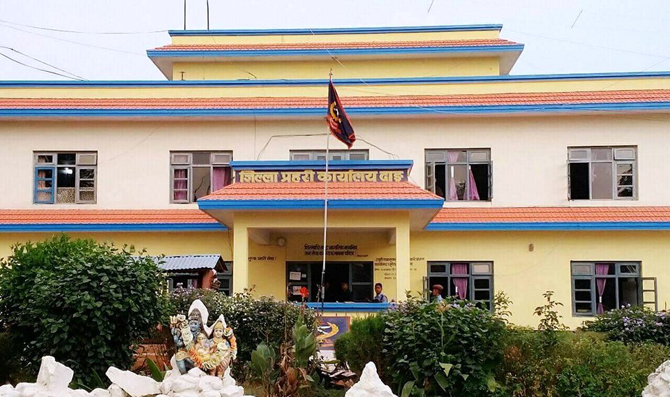 कैदी भगाउन सहयोग गर्ने जेलर र प्रहरी हवल्दार पक्राउ