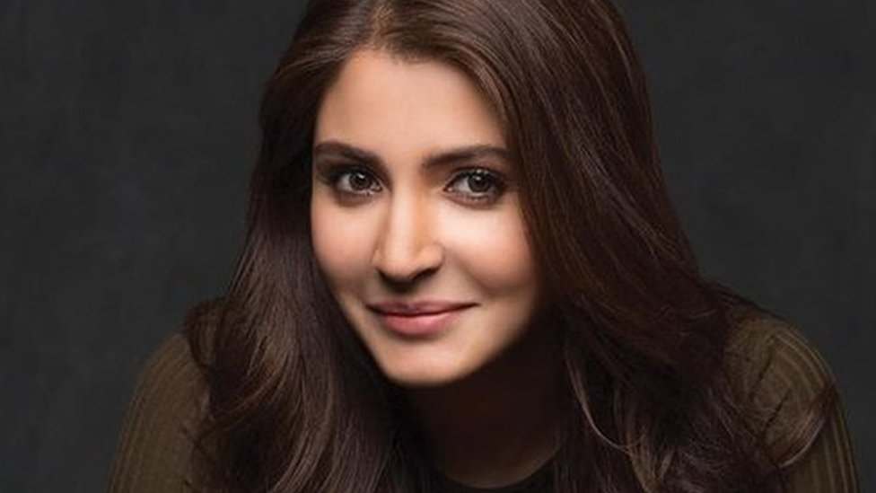 एकसाथ तीन प्रोजेक्टमा अनुष्का