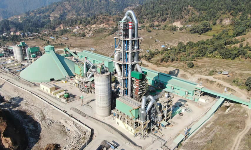 नेपाली सिमेन्ट निर्यातमा भारी गिरावट: एक वर्षमा २४ प्रतिशतले घट्यो, भारतीय गुणस्तर चिह्न नवीकरणमा ढिलाइ मुख्य कारण
