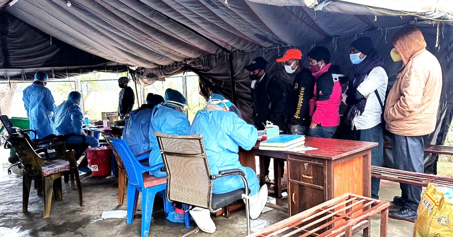 सीमा नाकाबाट भित्रिनेको व्यवस्थापन गर्न हैरानी