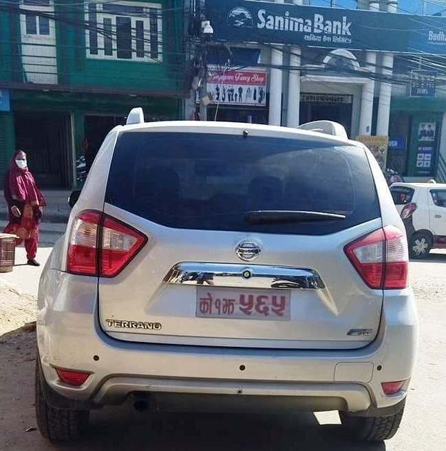 मुख्यमन्त्रीबाट पदमुक्तकाे चार महिनापछि सरकारी गाडी फिर्ता गरे शेरधन राईले