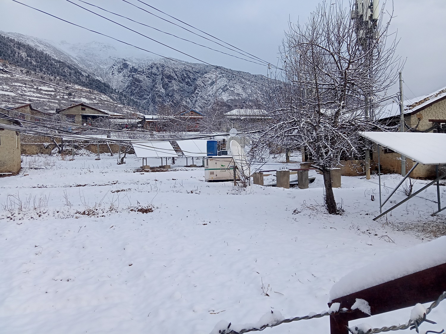 हिमपातले खोप अभियान प्रभावित, हवाई सेवा अवरुद्ध, जनजीवन कष्टकर