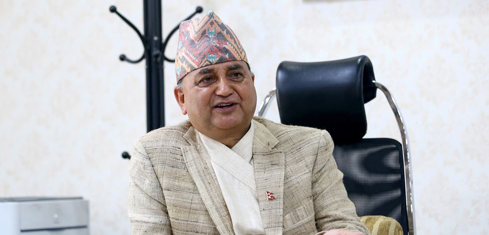 गठबन्धनले शान्त प्रतिपक्षी एमालेमाथि ढुंगा हानेकाे छ