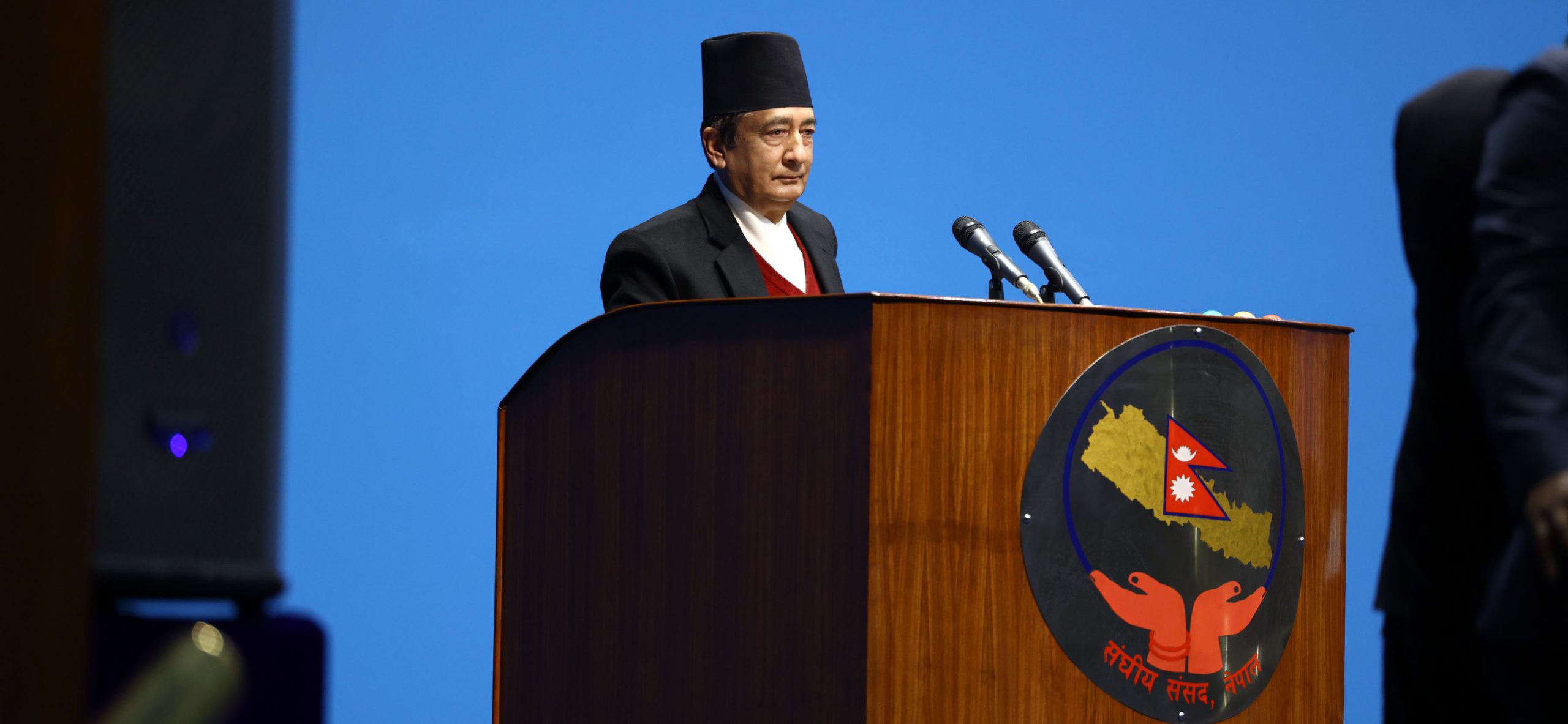 एमसिसी सदनमा टेबल: समयमै अनुमोदन गरी लाभ प्राप्त गरौँ