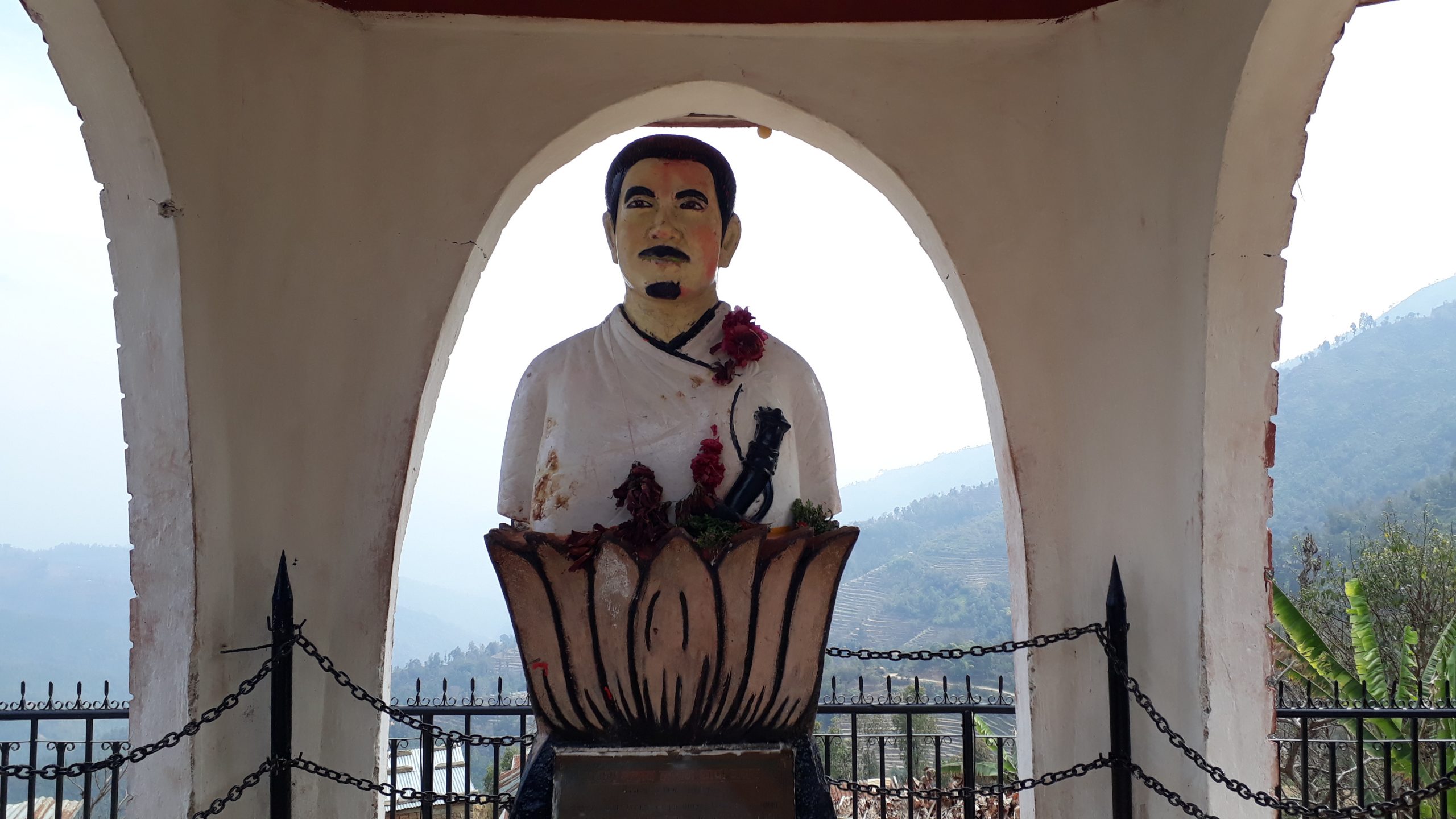 लखन थापालाई राष्ट्रिय विभूति घोषणा गर्न गाउँपालिकाको माग