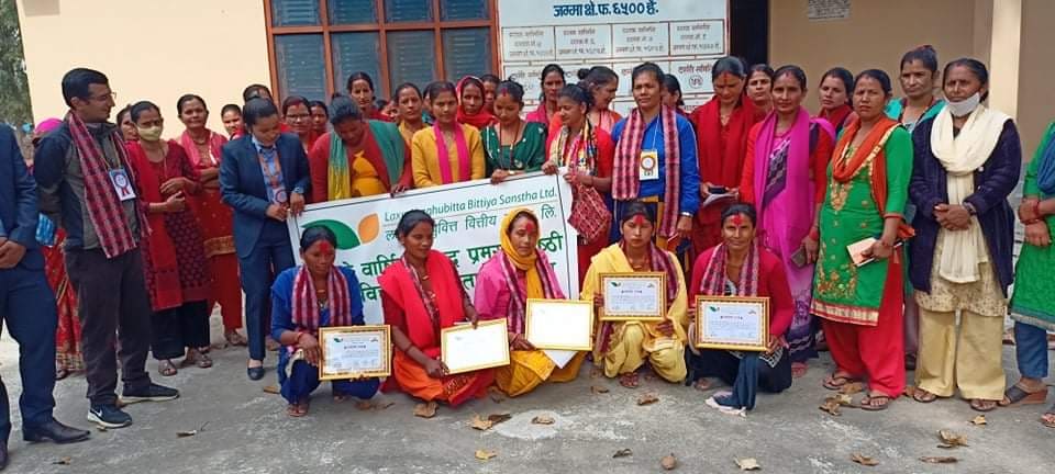 कृषि र साना उद्यममा लक्ष्मी लघुवित्त बेल्डाँडीकाे ८ कराेड कर्जा प्रवाह