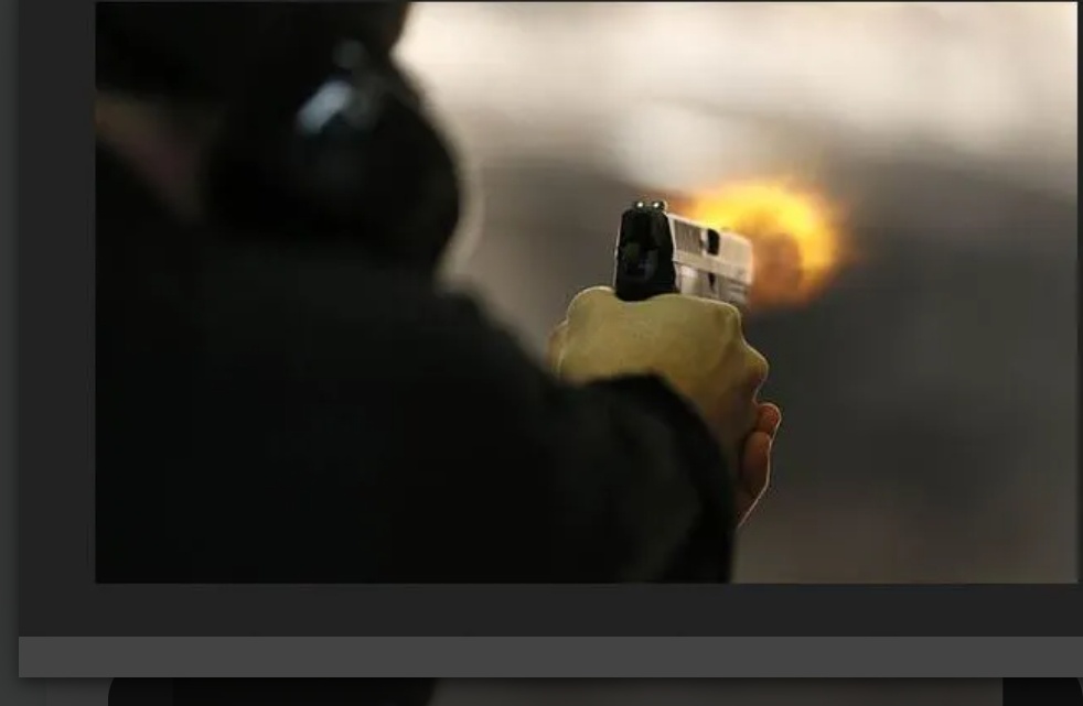 धनुषामा युवकमाथि गोली प्रहार