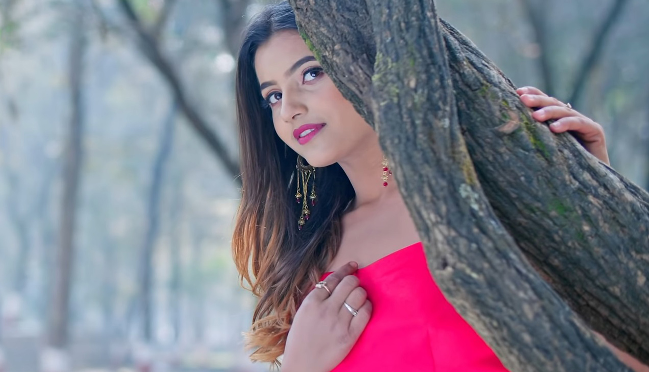 रंजित र स्मारिका फिचर्ड ‘तिमीलाई हेरेर’ सार्वजनिक