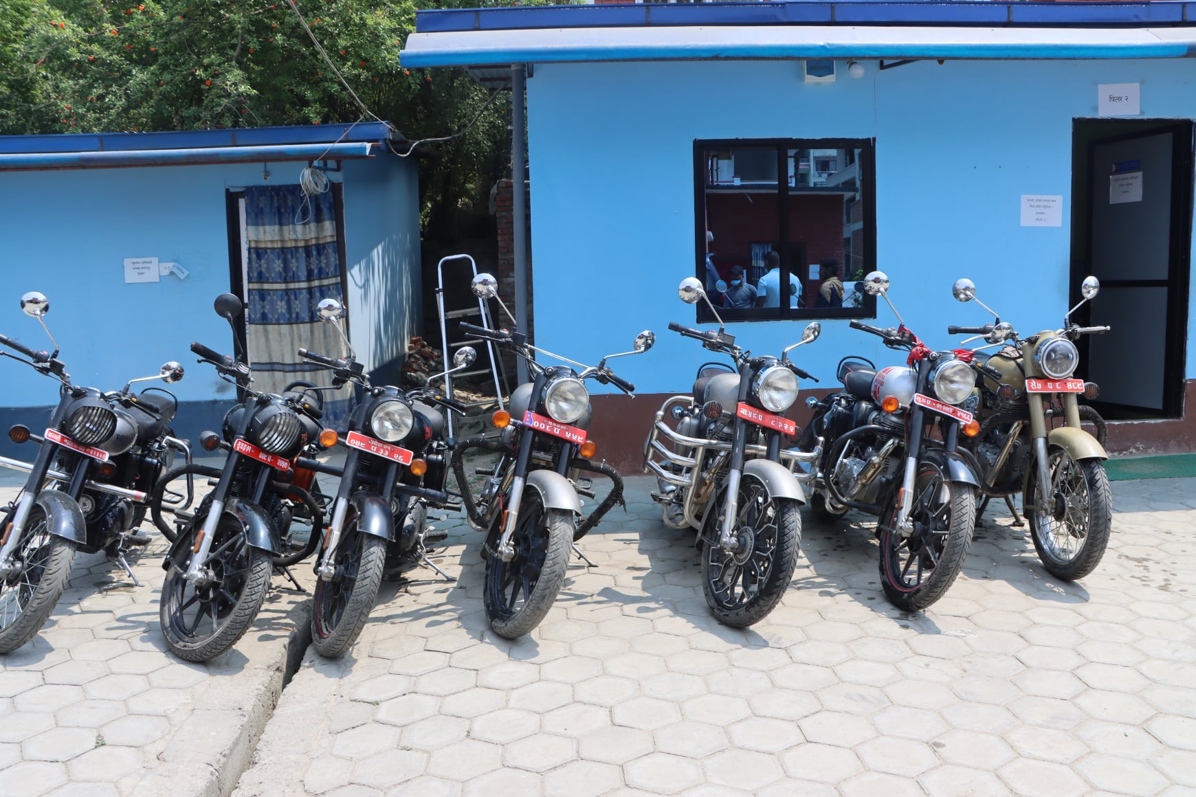 सातवटा बेवारिसे बुलेट बाइकको नक्कली नम्बर प्लेट