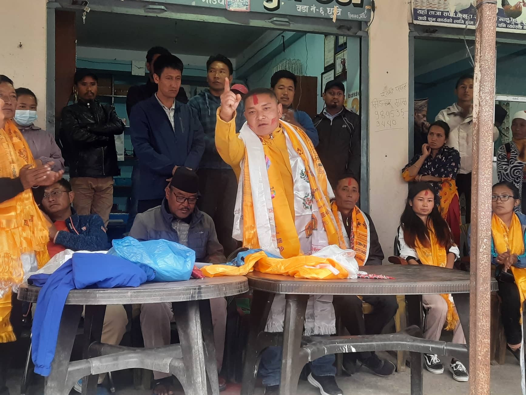 एमाले प्रवेश गरेका माओवादी उम्मेदवारको मनोनयन कायमै