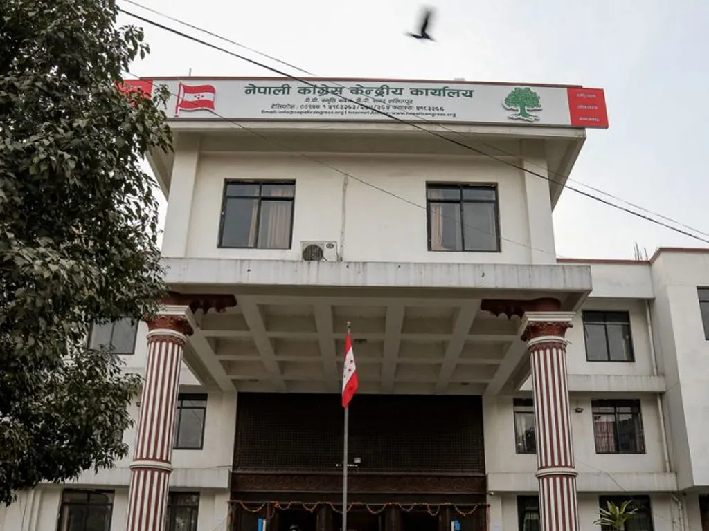 एमालेसँगको सहकार्य पेचिलो बन्दै, देउवाले राखे पदाधिकारीसहित मन्त्रीहरूको बैठक