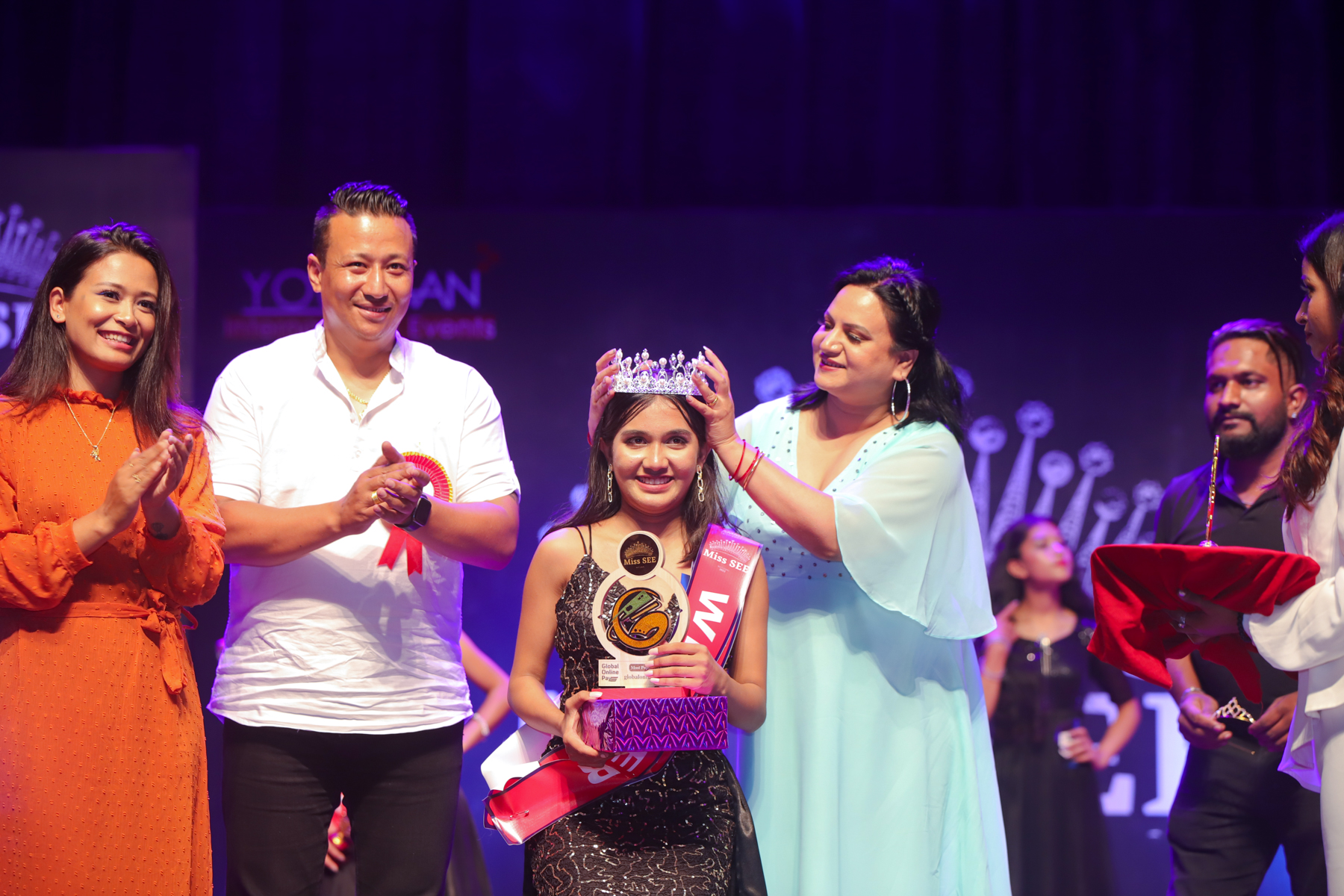 दृष्टि मिस एईई नेसनल