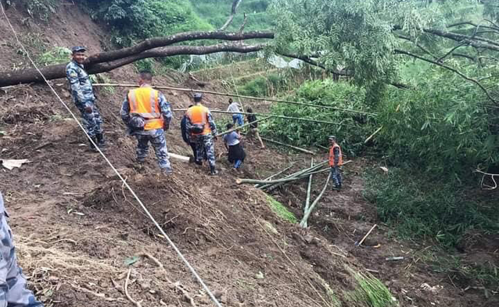 पहिरोले नुवाकोटका बिभिन्न भागमा क्षति