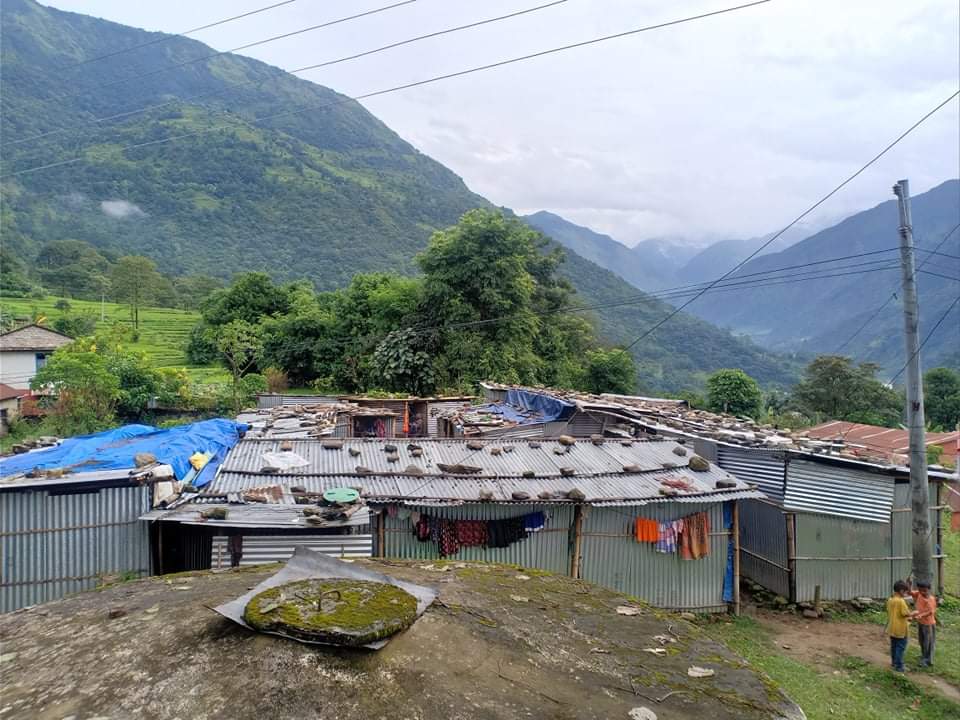 पल्लोटारीका पहिरोपीडित दुई वर्षदेखि टहरामै