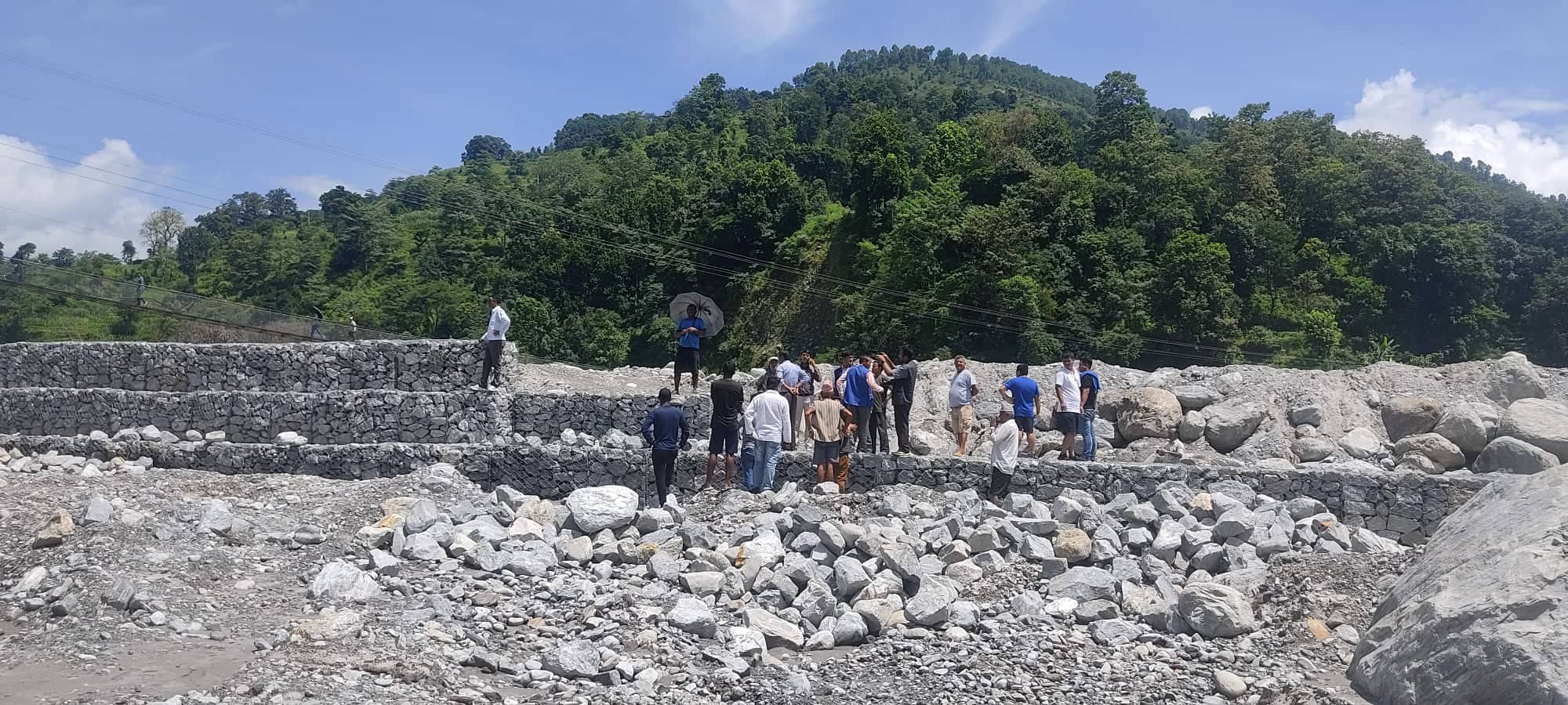 मेलम्ची करिडोरमा २९ स्थानमा तटबन्ध