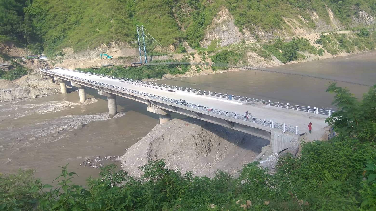 सुनकोसी नदीमाथिको पक्की पुल निर्माण सम्पन्न