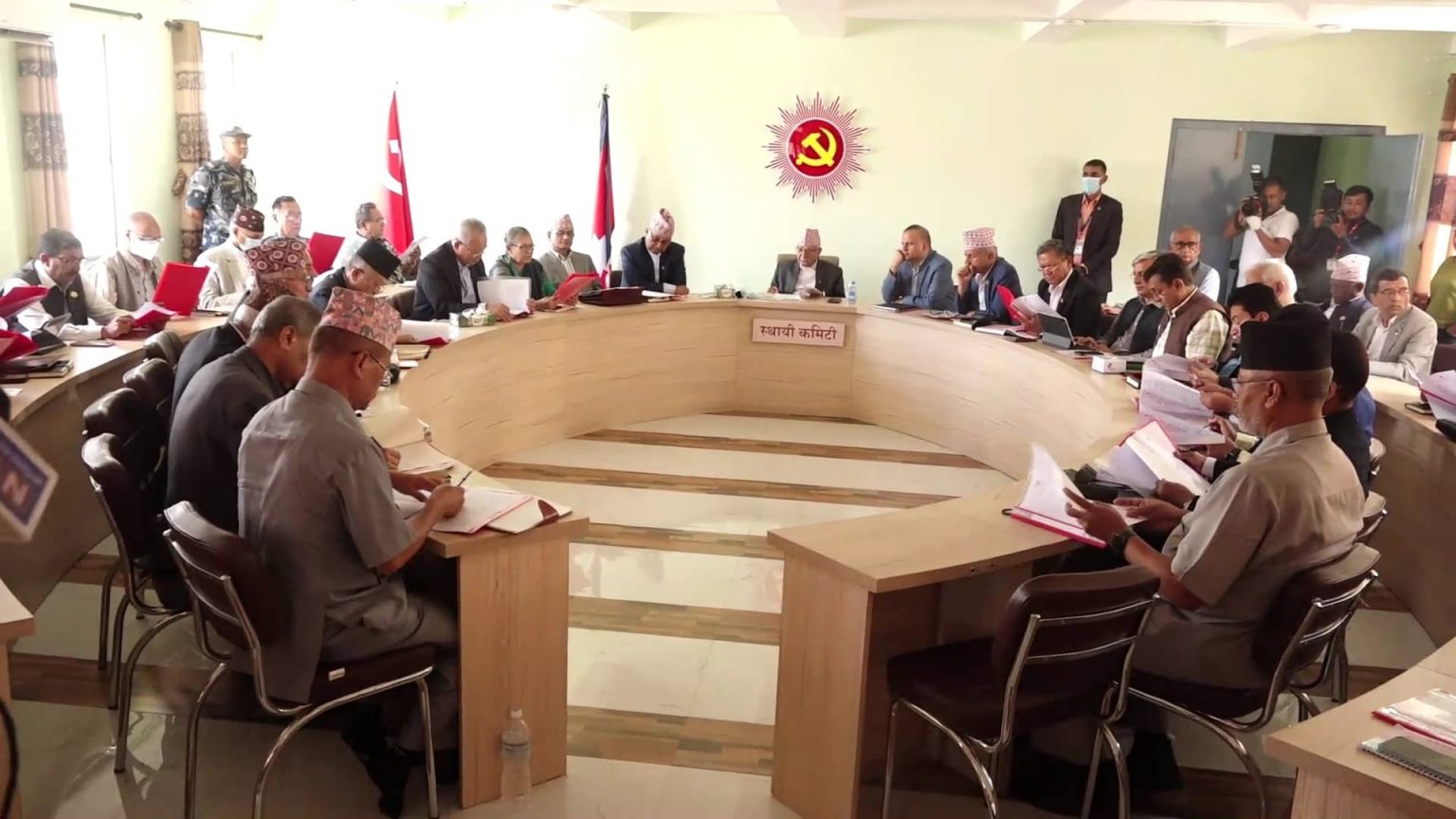 एमालेद्वारा सचिवालय बैठक आह्वान