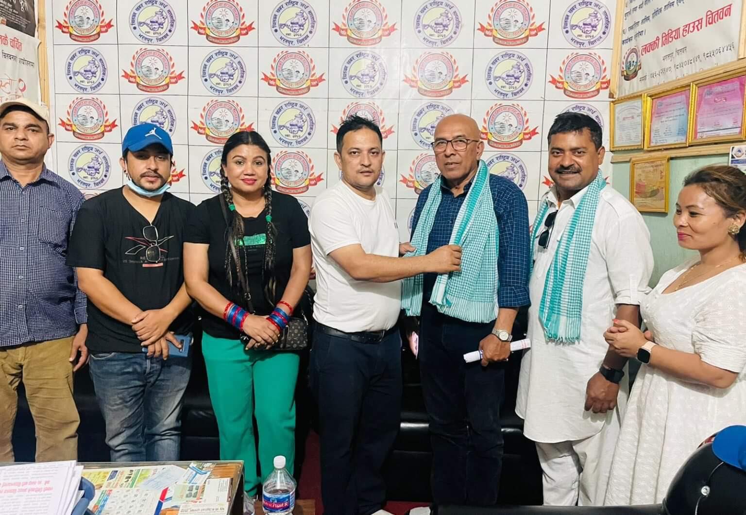 निर्वाचन प्रचारमा राष्ट्रिय कलाकार