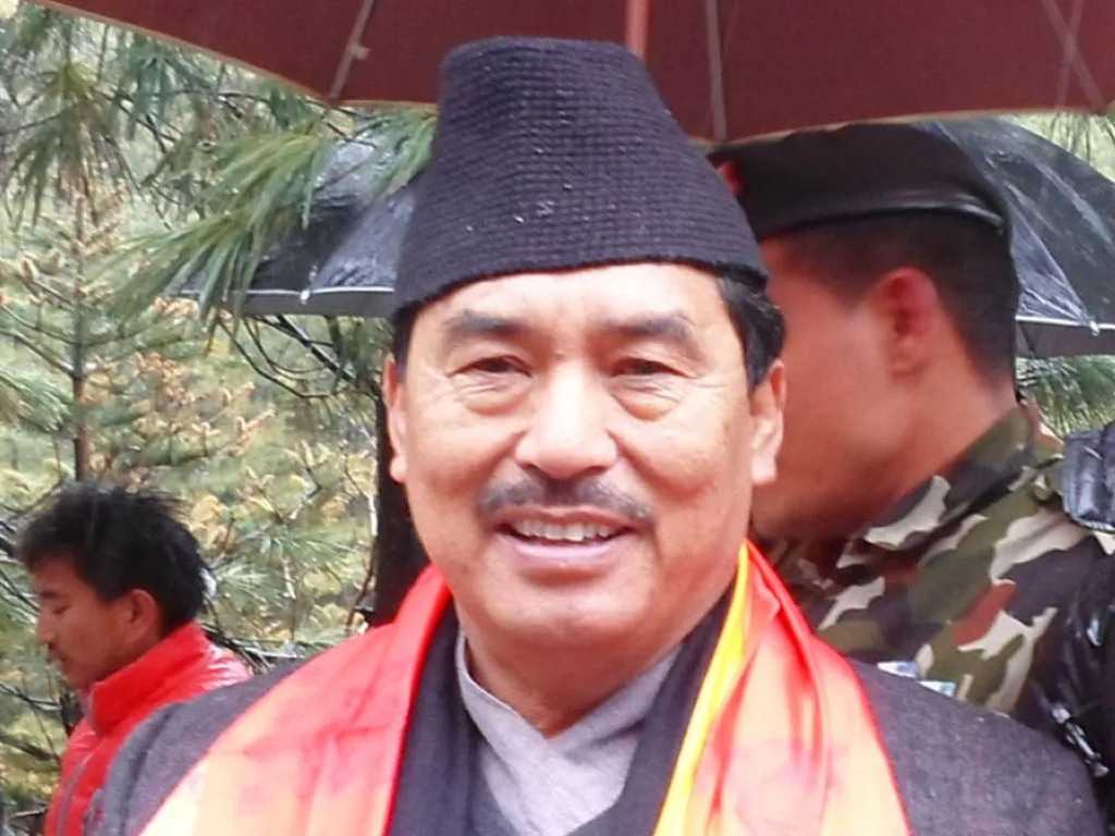 टेकबहादुर गुरुङको सांसद पद निलम्बन