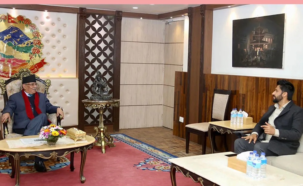 प्रधानमन्त्रीलाई भेट्न रवि लामिछाने पुगे बालुवाटार