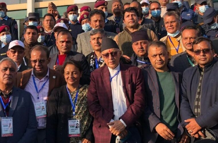 कांग्रेस नेताहरुबीच केन्द्रीय समितिको आगामी बैठकबारे छलफल