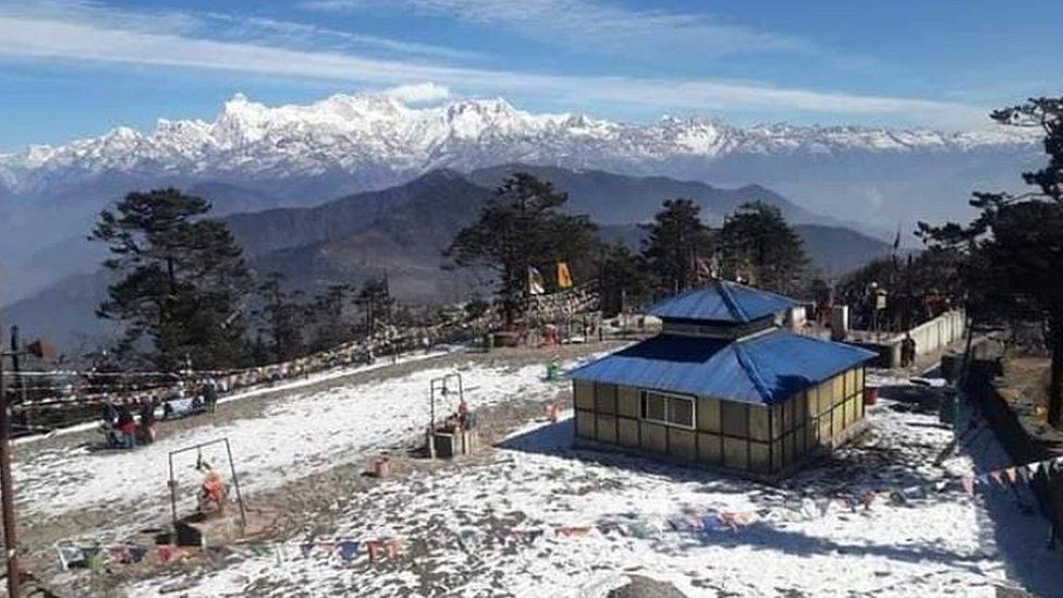 पाथिभरामा हिजो साँझ देखी हिमपात,किसान खुसी