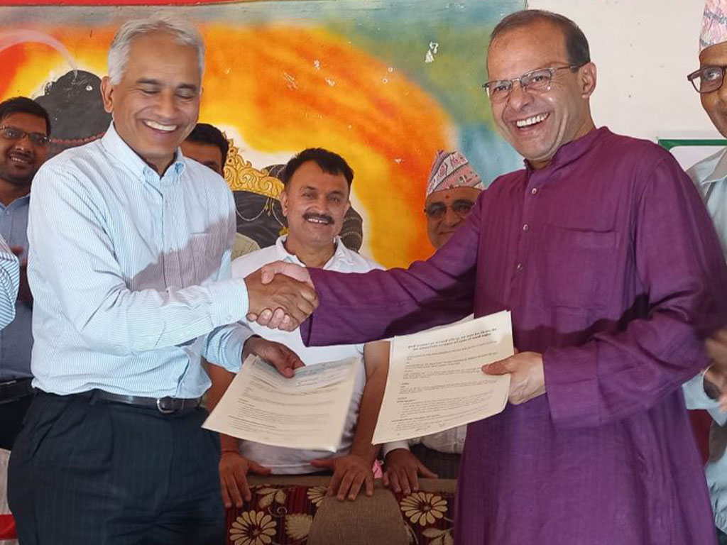 नेता रिजालद्धारा बाल अस्पताललाई ५० लाख सहयोग