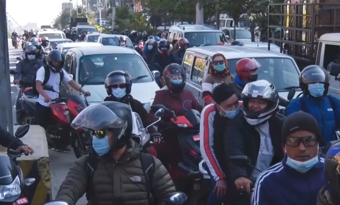 ट्राफिक जामका कारण उपत्यकामा वार्षिक रु एक खर्ब १६ अर्बको क्षति