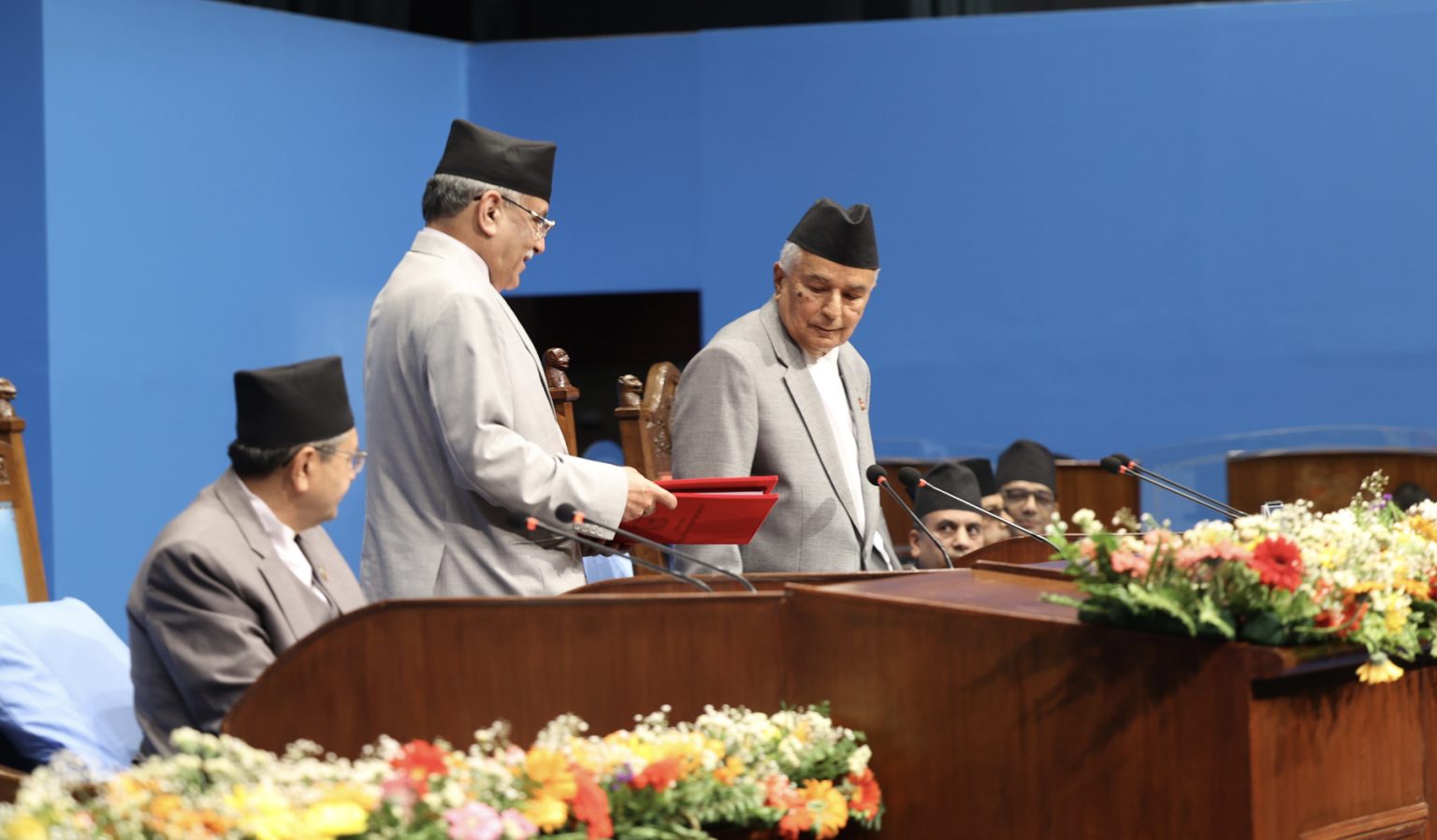 बहिरङ्ग सेवा बिहान ८ बजेदेखि बेलुकी ८ बजेसम्म