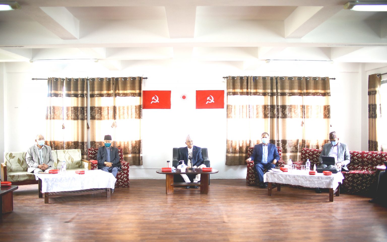 आजवाट नेकपा एमालेको केन्द्रिय समिति बैठक