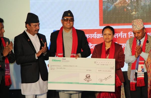 काँडेतारलाई १० लाख, एक दर्जन स्क्रिप्ट पुरस्कृत
