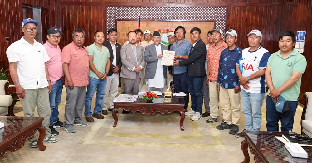 प्रधानमन्त्री ओलीको प्रतिबद्धता: कोराला नाका पूर्ण सञ्चालनमा ल्याइने, माथिल्लो मुस्ताङको रोयल्टी शुल्क घटाउन माग