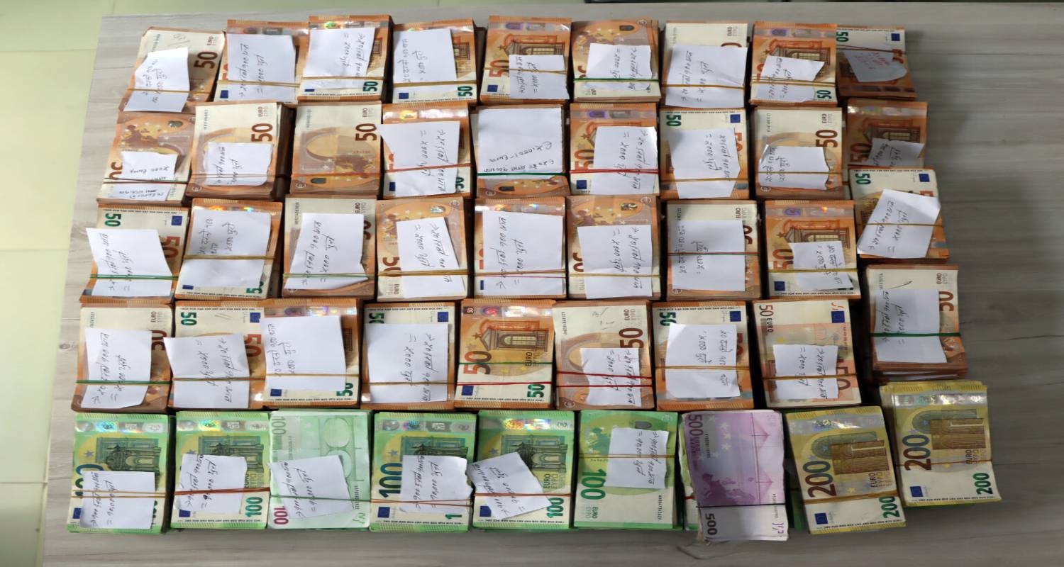 टोखामा बरामद २५ करोड विदेशी मुद्रा प्रकरण: मालिक पौडेल ३५ लाख धरौटीमा रिहा