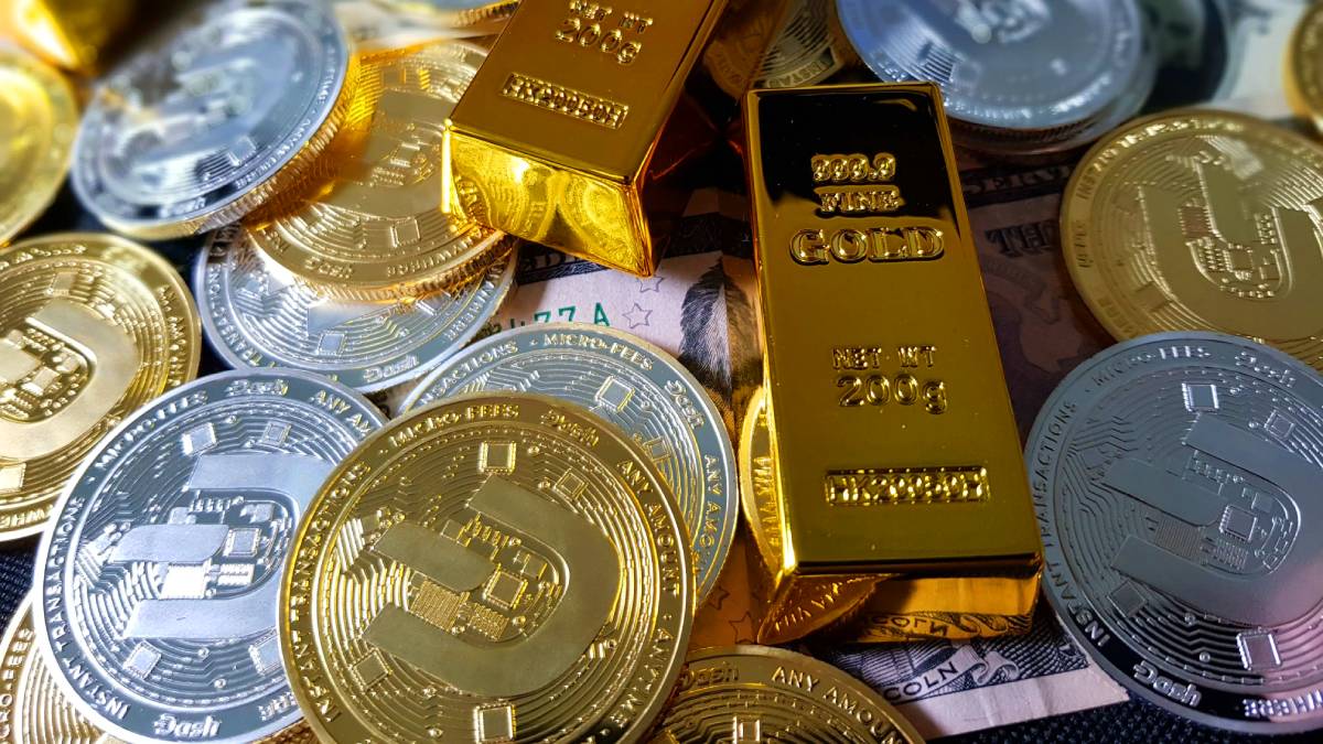 आइतबार सुनचाँदीको मूल्यमा उछाल: चाँदीले बनायो नयाँ रेकर्ड, सुन पनि महँगियो