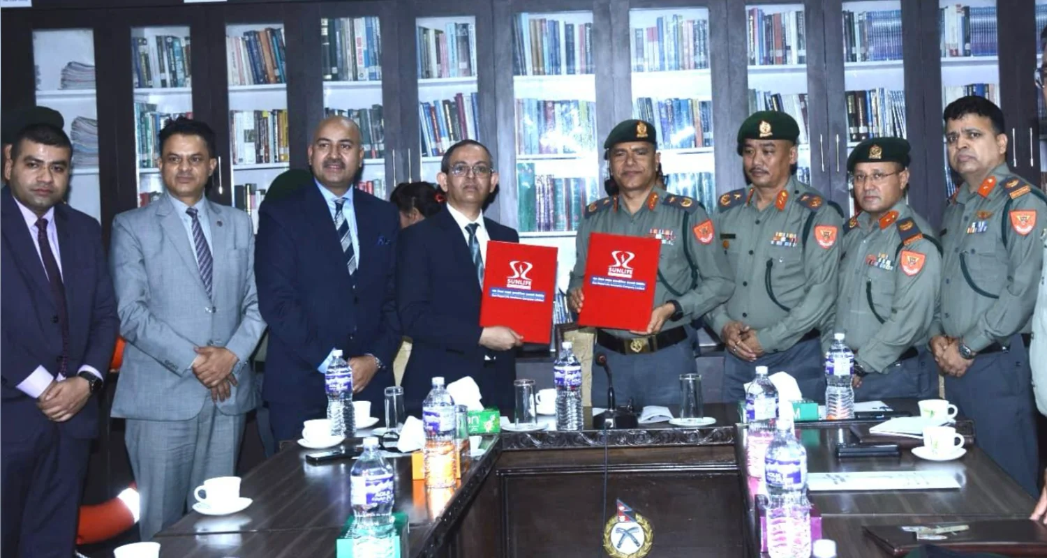 सन नेपाल लाइफ इन्स्योरेन्सले गर्यो सशस्त्र प्रहरीबल हल्चोकलाई उद्धार सामग्री सहयोग