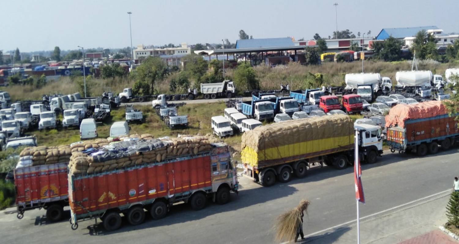 आयात र निर्यात दुवैमा उत्साहजनक वृद्धि: व्यापार घाटा पनि बढ्दो