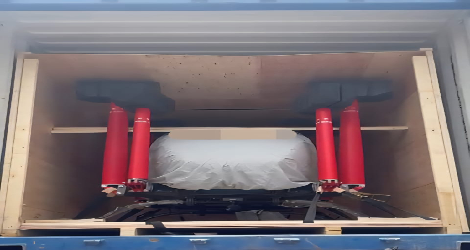 १७ औं नाडा अटो शोमा उड्ने ट्याक्सी र रोबोटको प्रदर्शनी